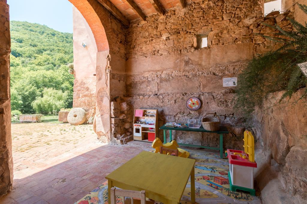Can Sola La Vall De Bianya Sant Pere Despuig Eksteriør billede